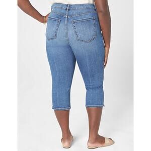 Signature Fit High-Rise Skinny Pedal Jean